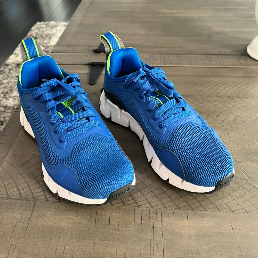 Reebok sneakers boys 3.5